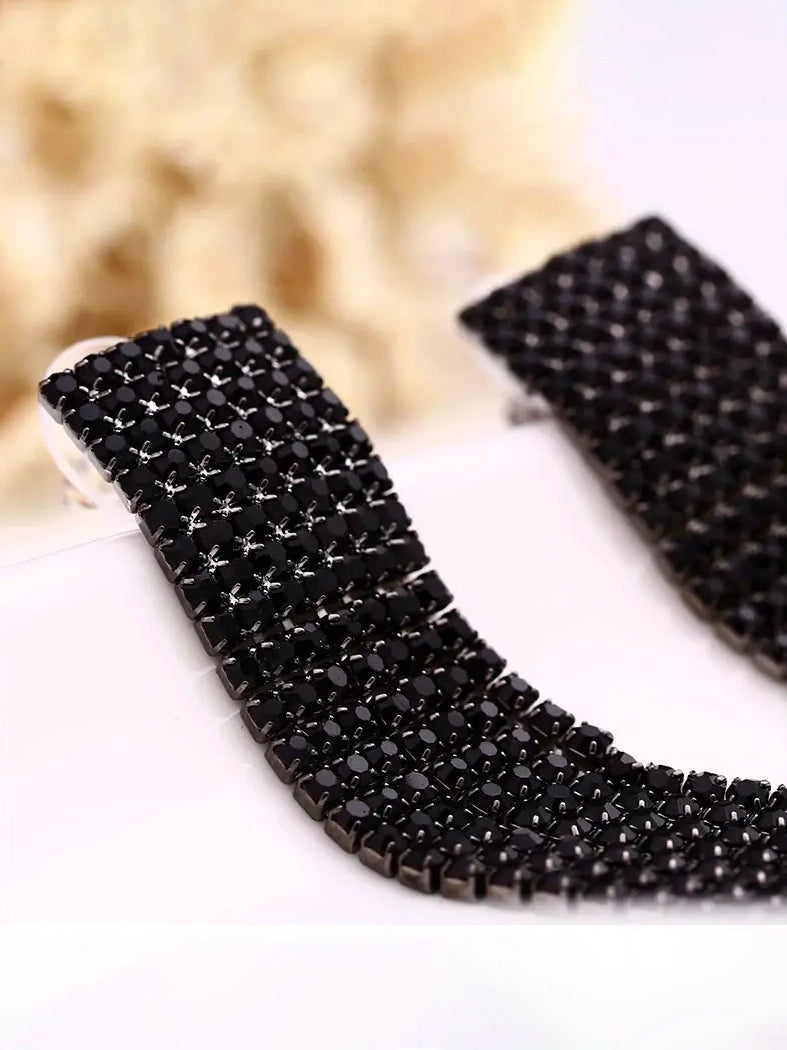 Chic Rhinestone Dangle Earrings in Black