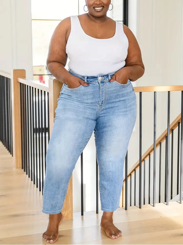 Boe Plus Size Straight Leg Crop Denim