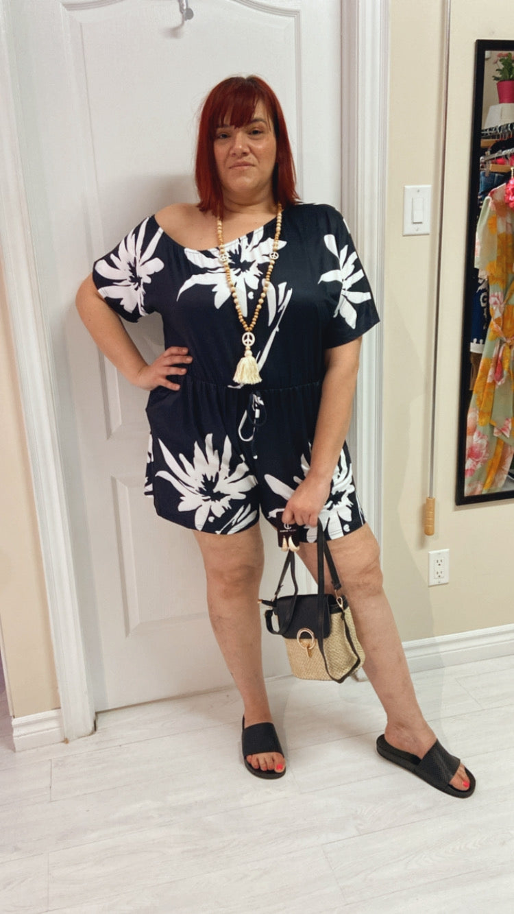 Victoria Plus Size Floral Printed Romper