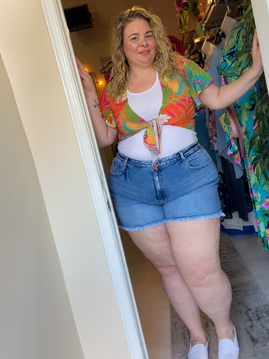 Lola Plus Size Cropped Wrap