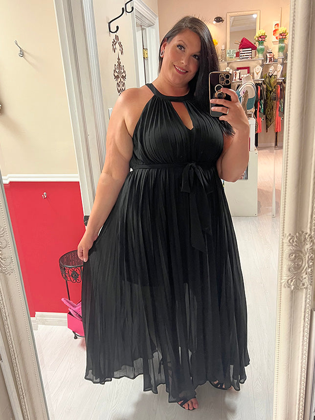 Jasmine Plus Size Pleated Maxi Dress