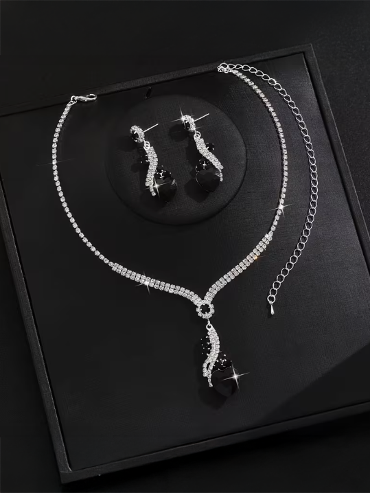 Midnight Teardrop Crystal Set
