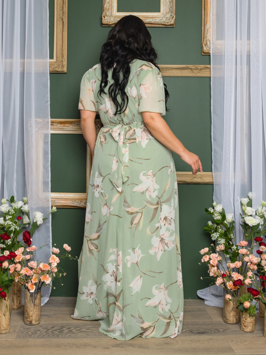 Liza Plus Size Chiffon Gown in Sage Floral