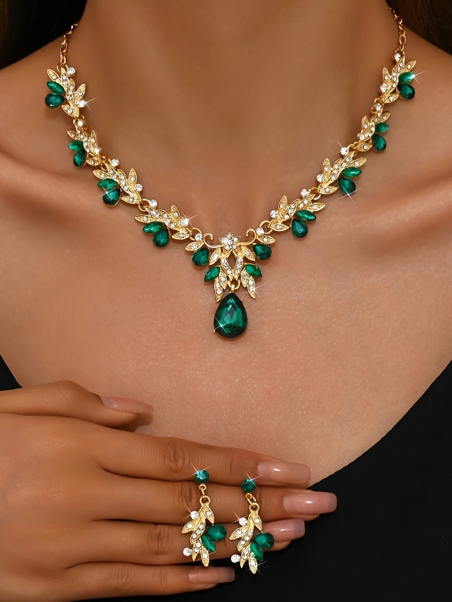 Rhinestone Sparkling Teardrop Necklace and Earring Set