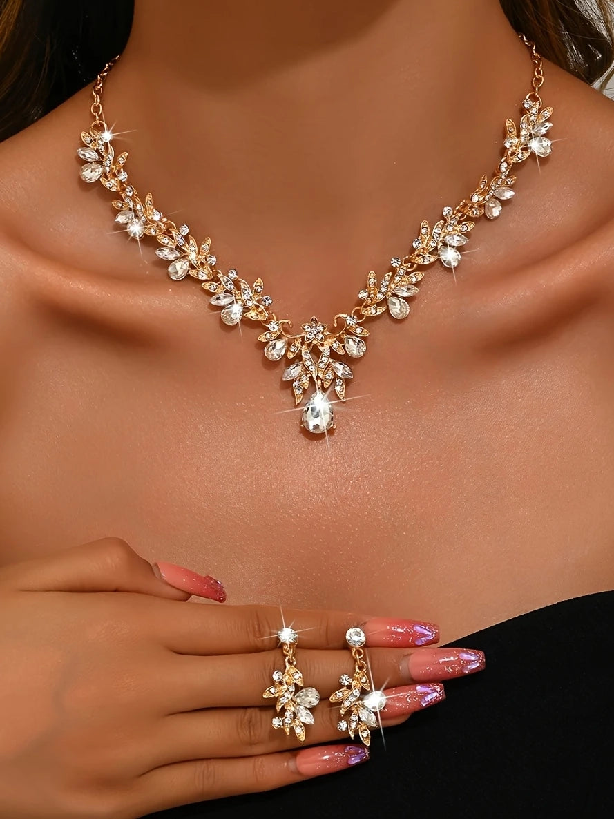 Rhinestone Sparkling Teardrop Necklace and Earring Set