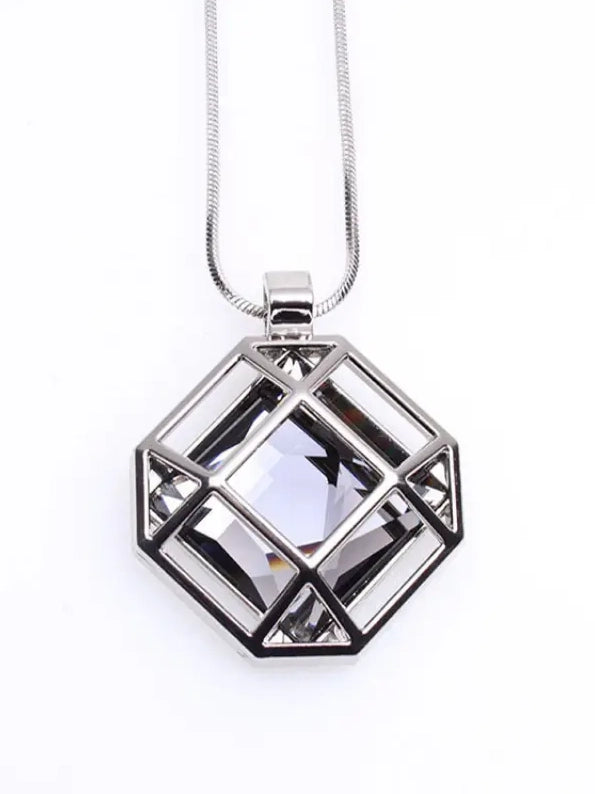 Geometric Pendant Necklace Silver