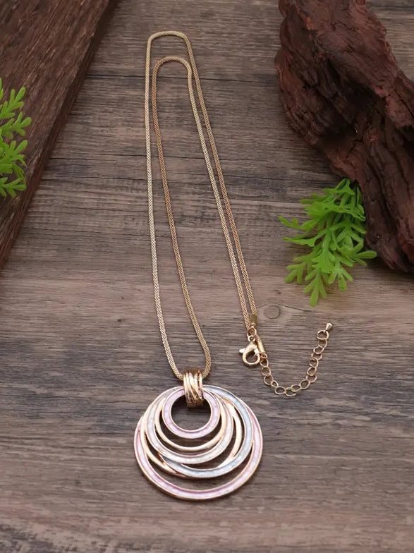 Multi-Circle Pendant Necklace