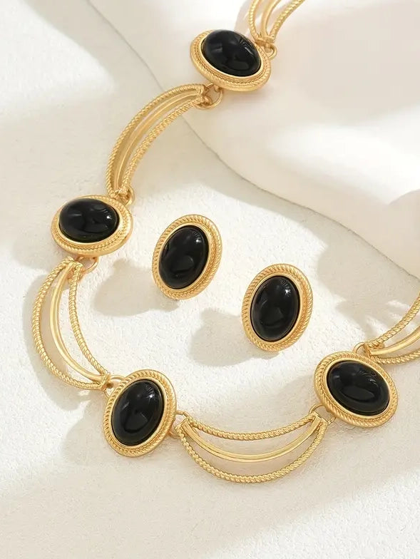 Vintage Necklace and Earring Set in Gold & Black