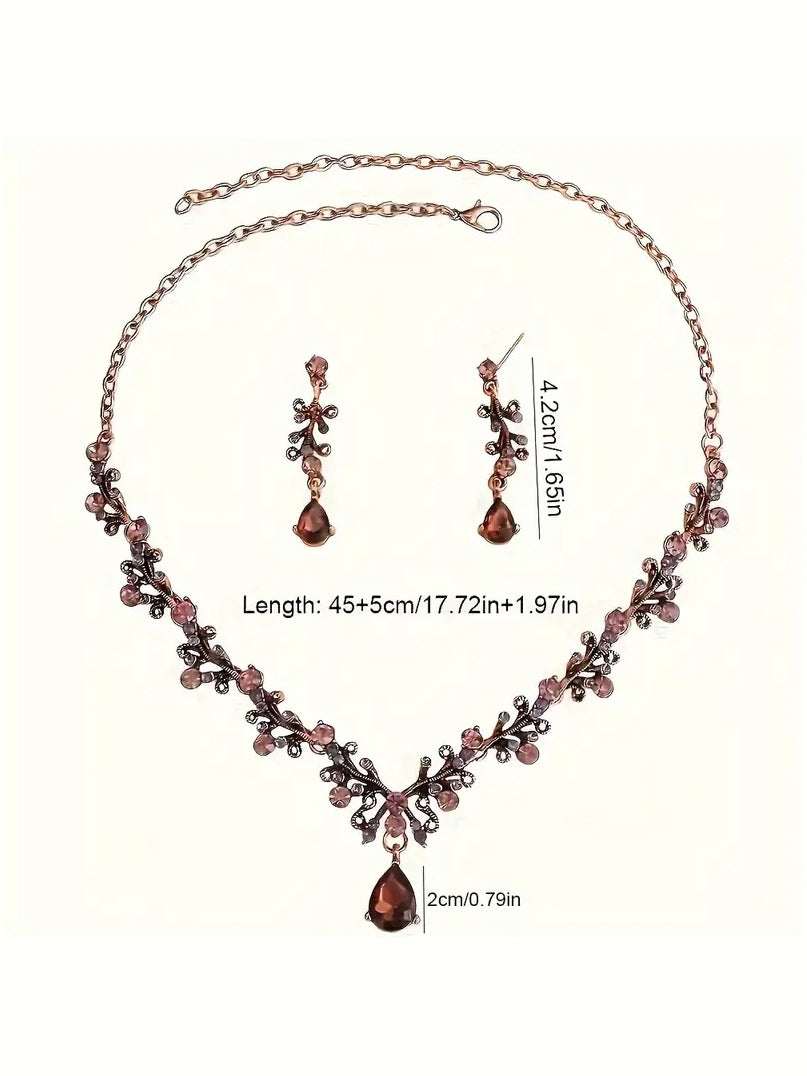 Antique Vintage Necklace Set in Burgundy, necklace, detail view