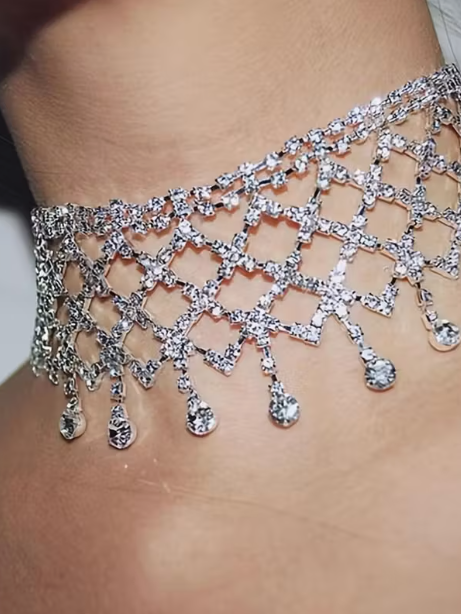 Crystal Cascade Choker, necklace, front view