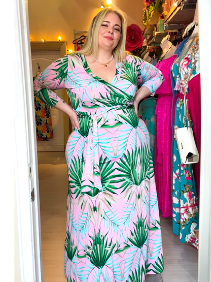 Signature Plus Size Maxi Dress in Tropical Mint Eclipse