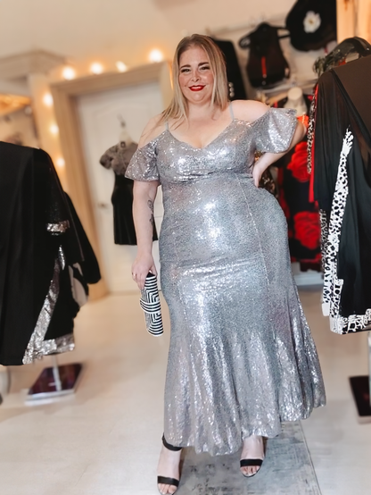 Phoebe Plus Size Sequin Mermaid Dress