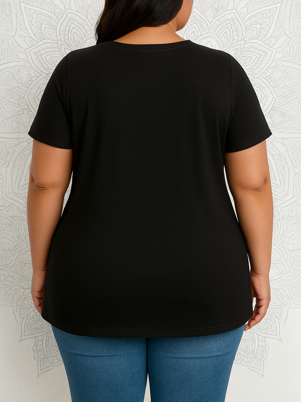 Neva Perfect Plus Size V-neck T-shirt in Black, plus size t-shirt, detail view