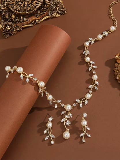 Elegant Pearl and Crystal Set