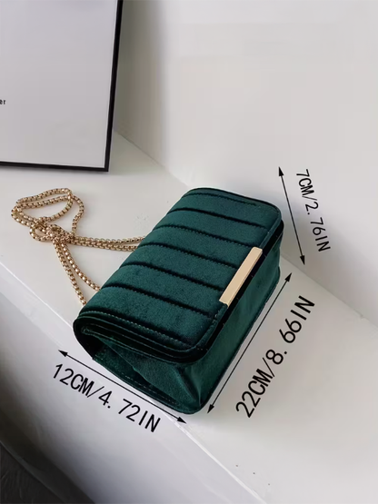 Elegant Emerald Velvet Bag