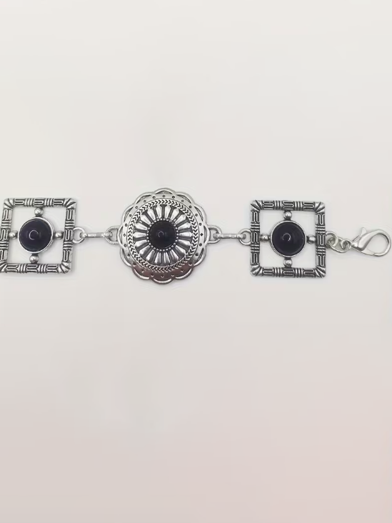 Boho Flair Plus Size Belt in Silver-Black