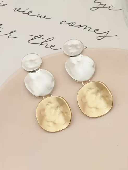 Minimalist Triple Circle Earrings