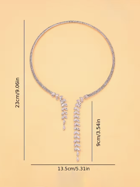 Avril Crystal Necklace