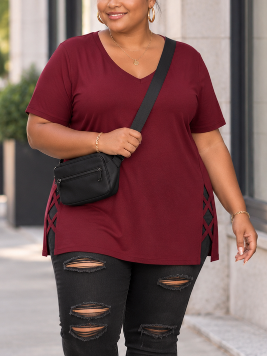 Stef Long Plus Size T-shirt with Lattice in Cranberry