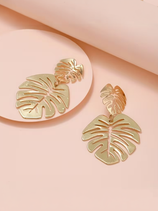 Tropical Golden Leaf Earrings, earrings, front view