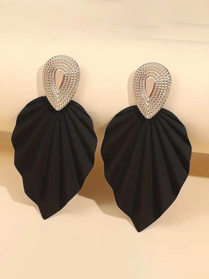 Vintage Leaf Drop Earrings, earrings, front view