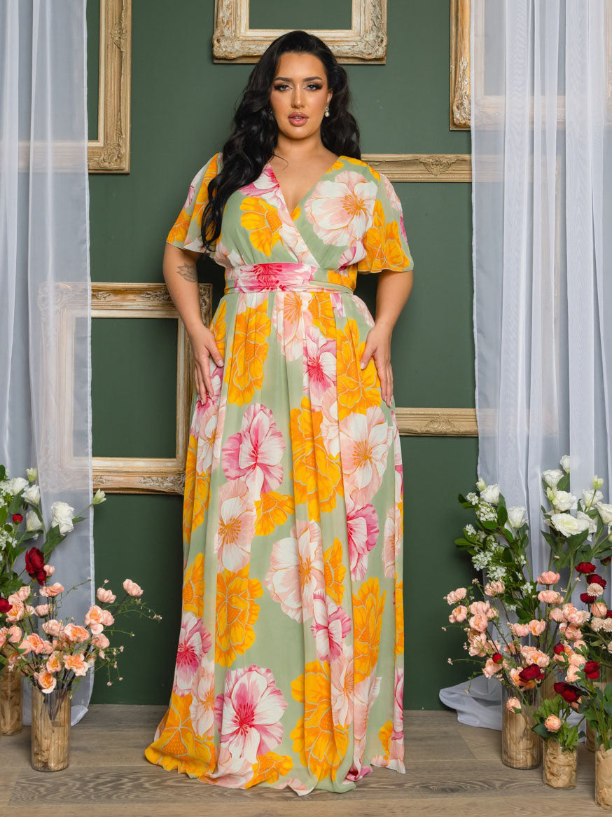 Liza Plus Size Chiffon Gown in Golden Floral