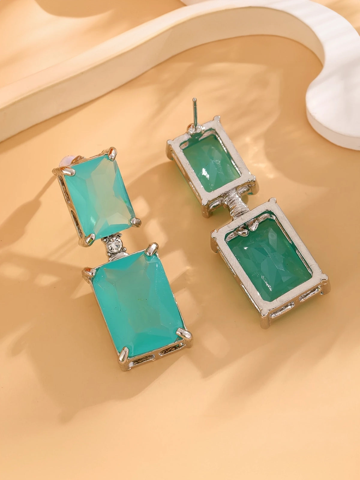 Rectangular Earings Rectangular Drop Earrings | Curve Theory – CURVE THEORY
