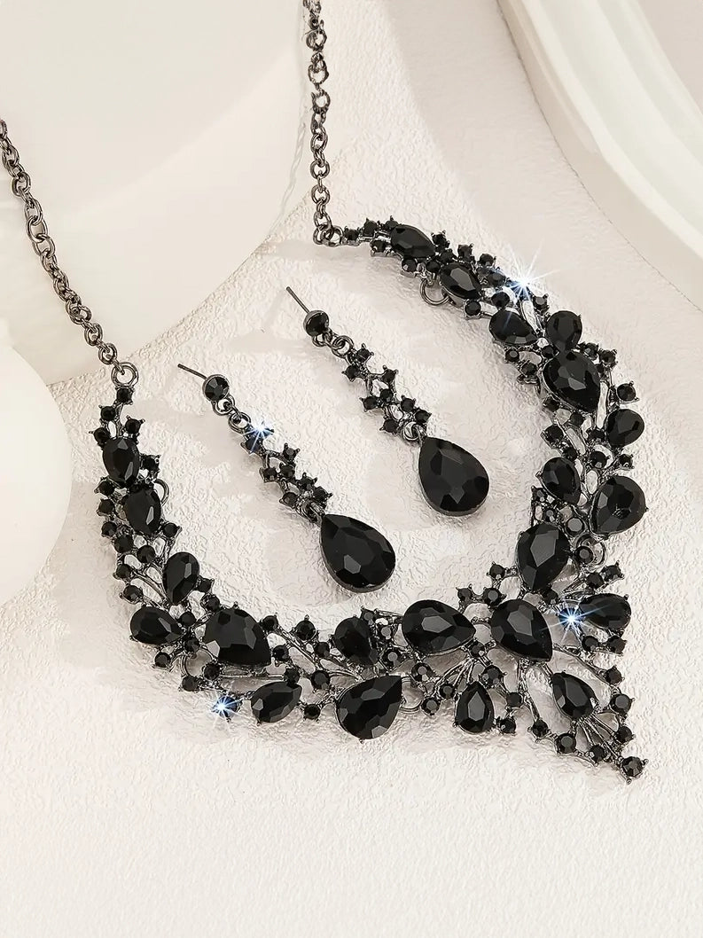 Sparkle Crystal Black Necklace and Earring Set