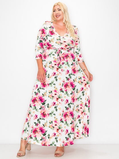 Signature Plus Size Maxi Dress in Ivory Blossom