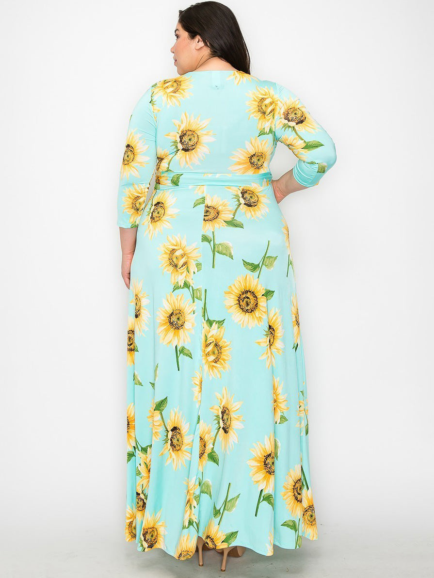 Signature Plus Size Maxi Dress in Sunflower