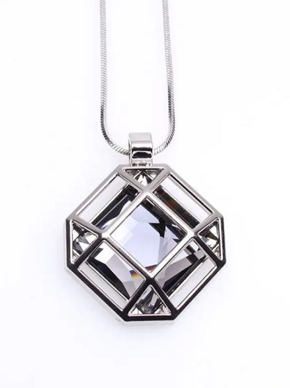 Geometric Pendant Necklace Silver