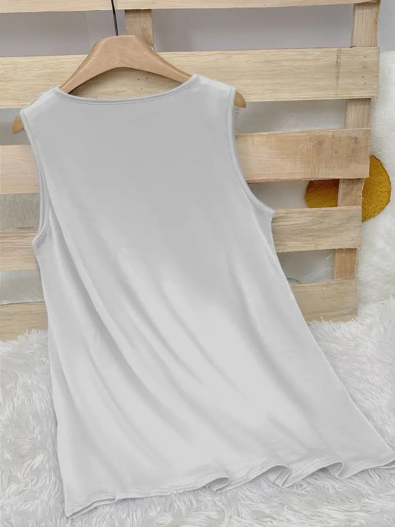 Gloria Scalloped V-neck Plus Size Tank in Off-White