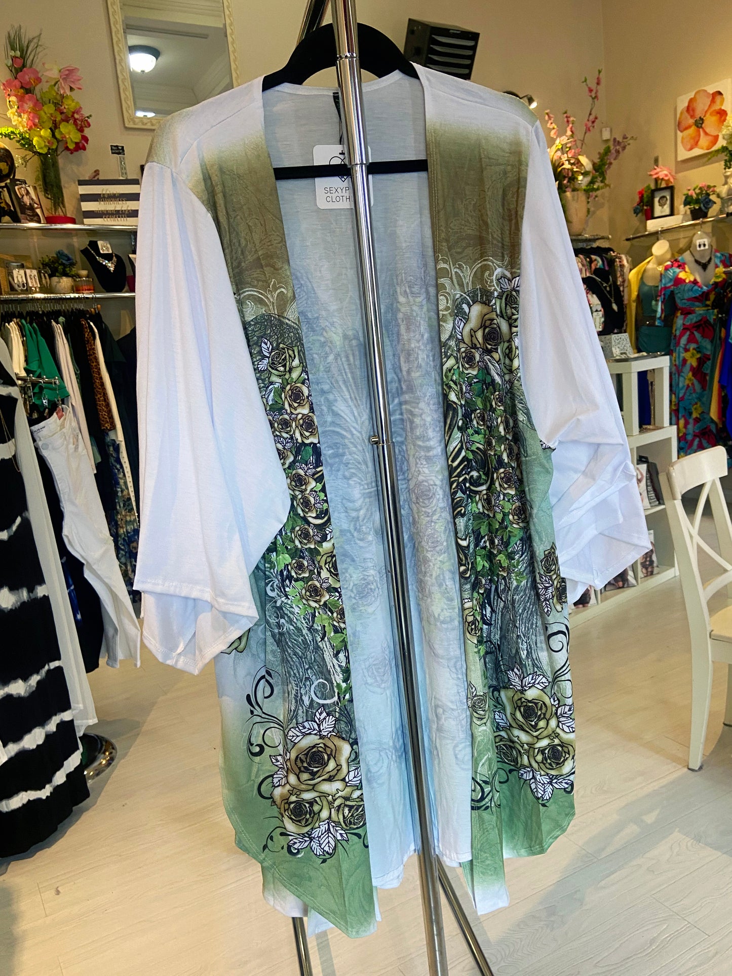Jada Plus Size Kimono in Wings Print, plus size outerwear, detail view
